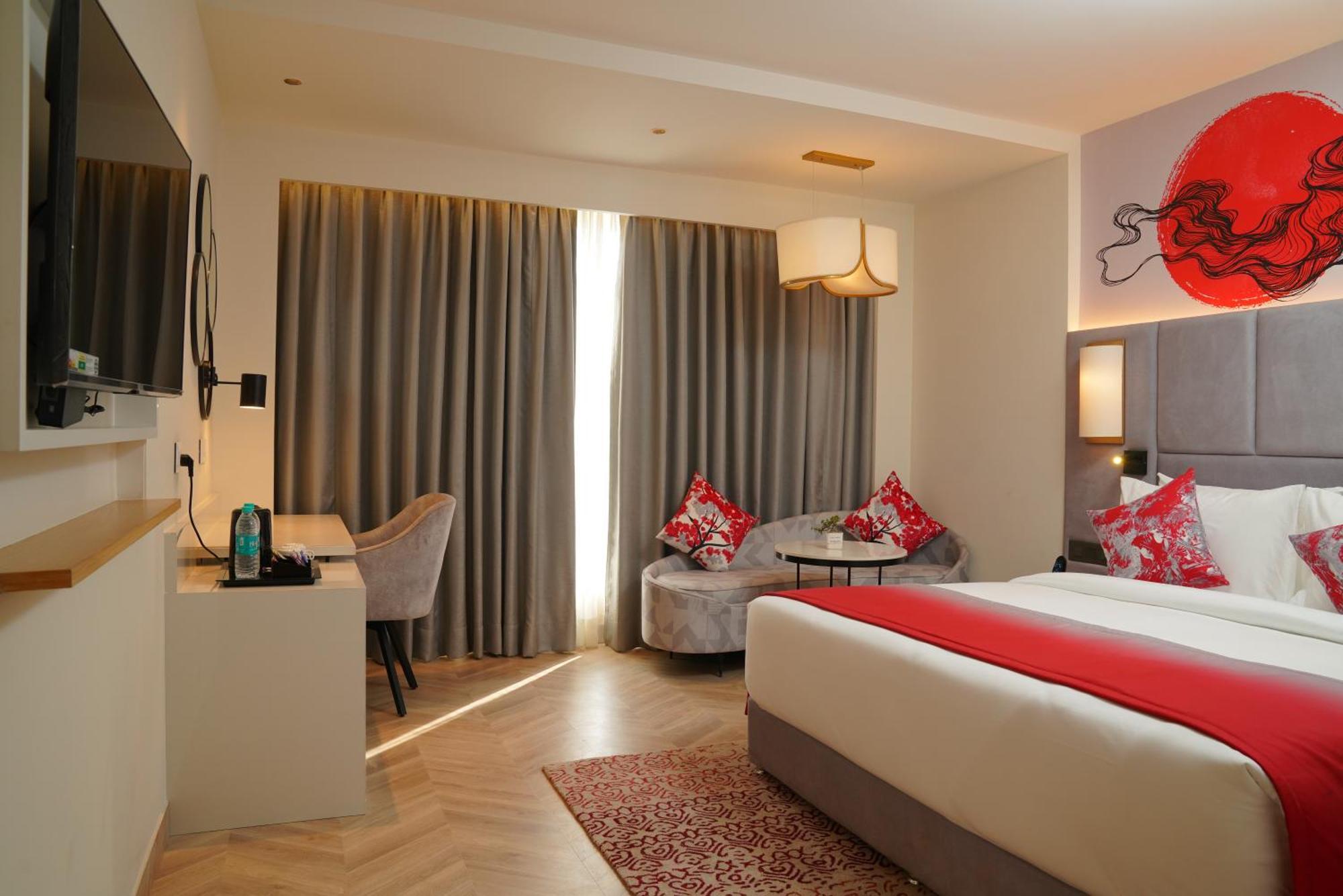فندق Ramada By Wyndham Gorakhpur Gorakhnath Mandir Road المظهر الخارجي الصورة